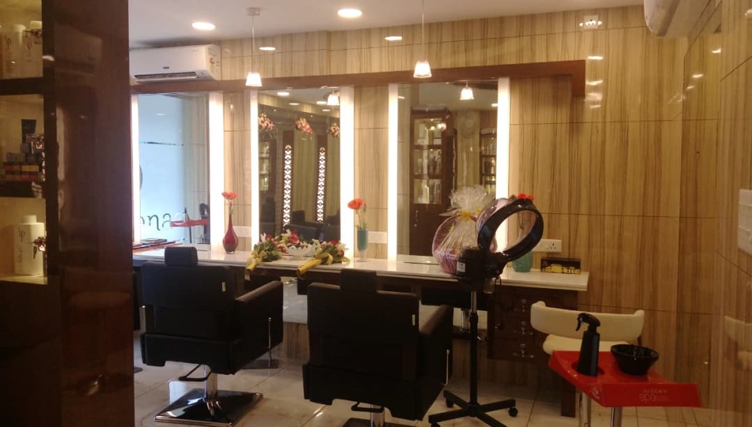 Spa Parlour