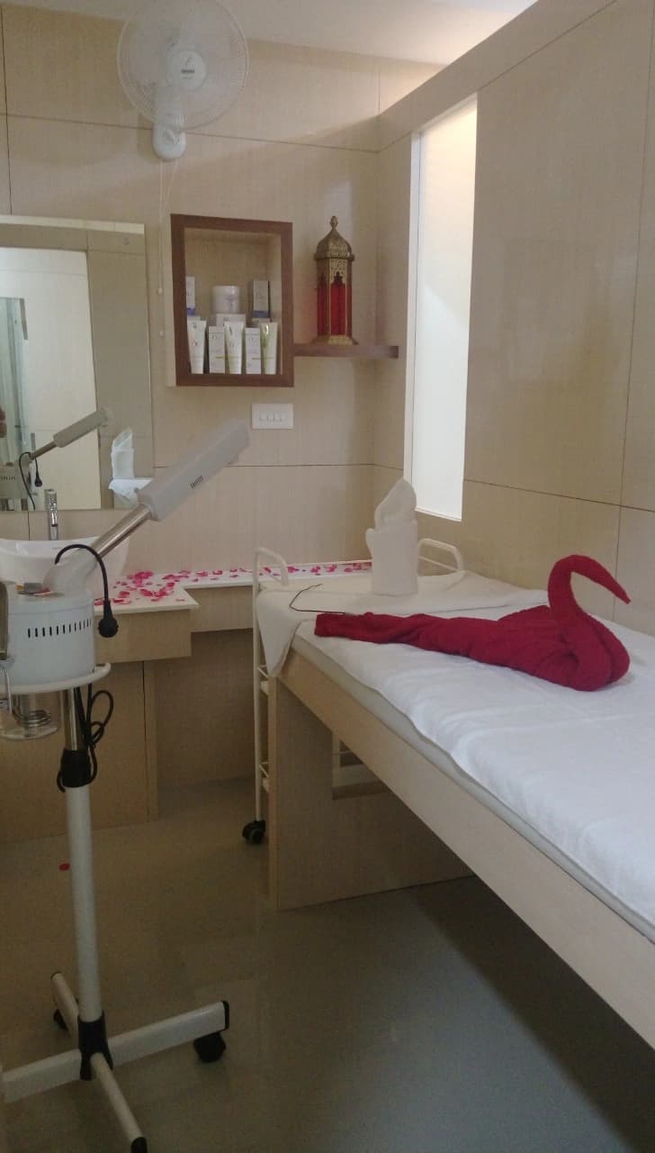 Spa Parlour