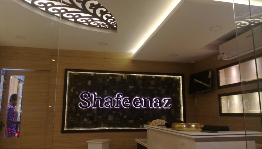 Spa Parlour
