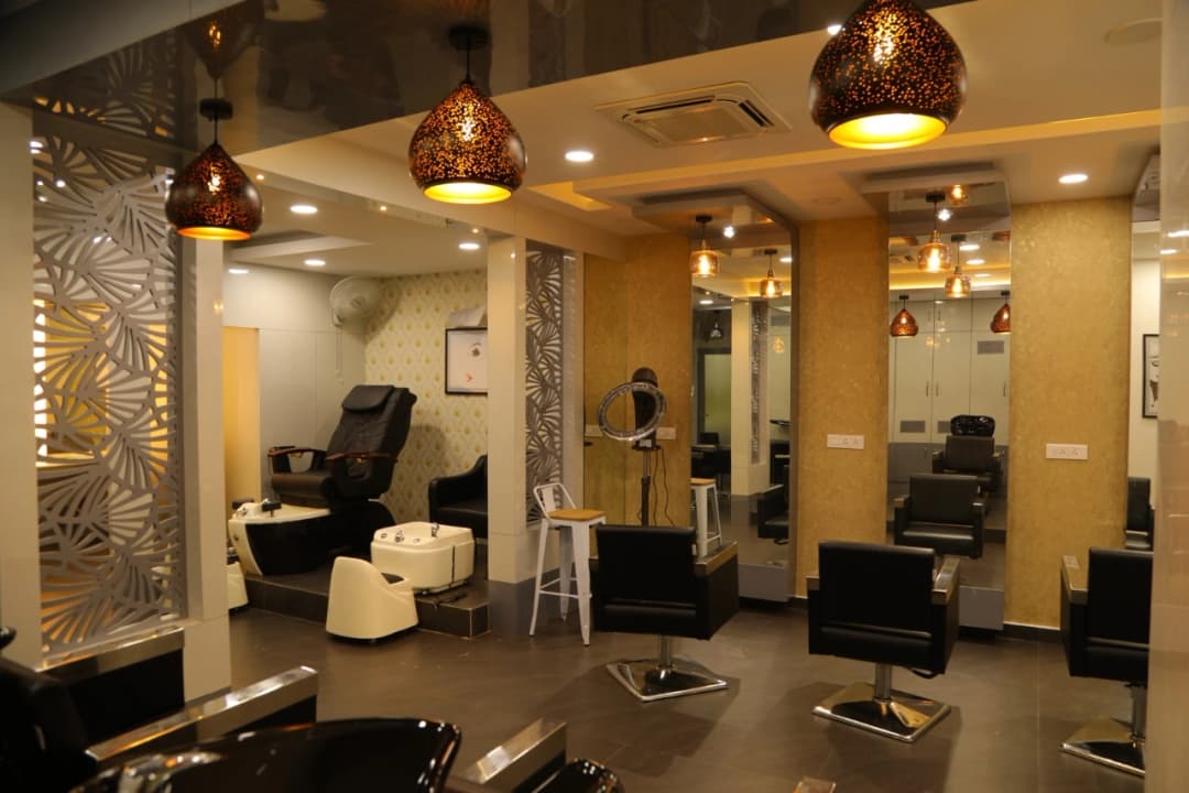 Spa Parlour