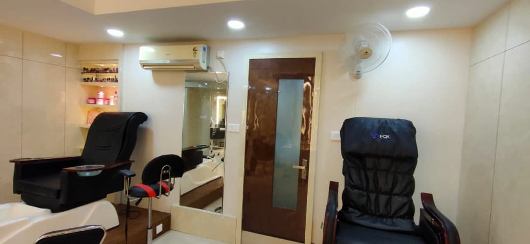 Spa Parlour